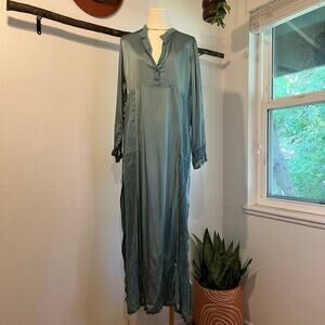 Live Your Mark Blue Linen High Slit Side Long Sleeve Tunic Dress Size Medium